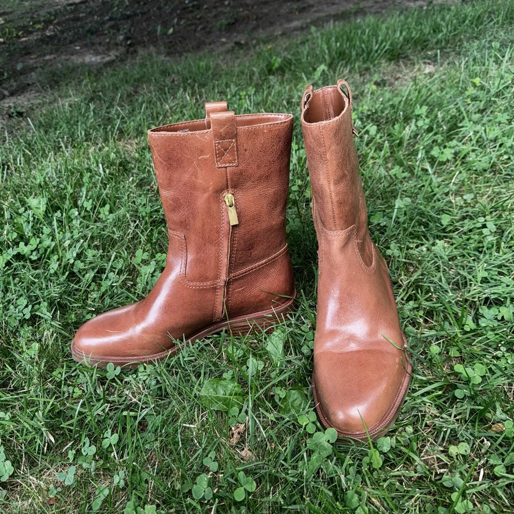 Vince Camuto Leather Arayleigh Bootie